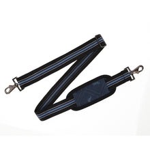 Load image into Gallery viewer, QHP Boot Bag