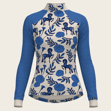 Load image into Gallery viewer, Espoir Peony in Blue On White Sport Sun Shirt