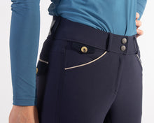 Load image into Gallery viewer, QHP Zarah Full grip Breech~ ON SALE