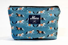Load image into Gallery viewer, Mare Modern Goods Zipper Pouch

