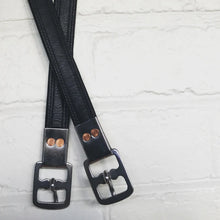 Load image into Gallery viewer, Lumiere Stirrup Leathers ~ Black
