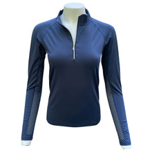 Load image into Gallery viewer, 70 Degrees - Scallop Collar Wicking Sunshirt in Navy
