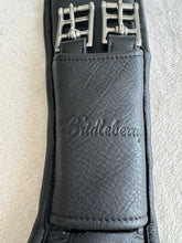 Load image into Gallery viewer, Bridleberry CONTOURED SHAPED LEATHER DRESSAGE GIRTH W/ PERFORMANCE GEL &amp; MEMORY FOAM
