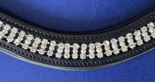 Load image into Gallery viewer, Bridleberry #128 DELICATE PEARL &amp; CRYSTAL BROWBAND IN BLACK LEATHER
