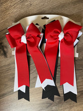 Load image into Gallery viewer, Kids Hunter Hair Bows
